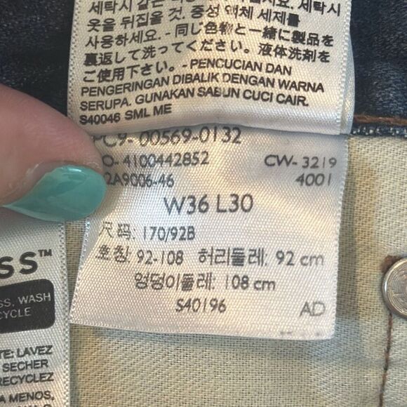 Levi’s 569 Loose Straight Medium Wash Mens Jeans size W36 x L30 - Picture 9 of 9